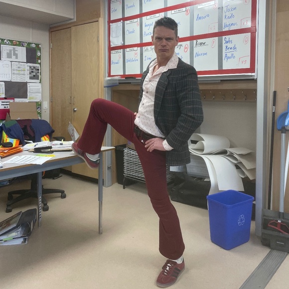 Meet your Posher, Michael - Picture 1 of 1